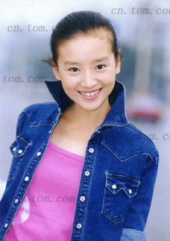  p>董洁,1980年4月19日出生于辽宁省大连市,毕业于 a target="_blank"