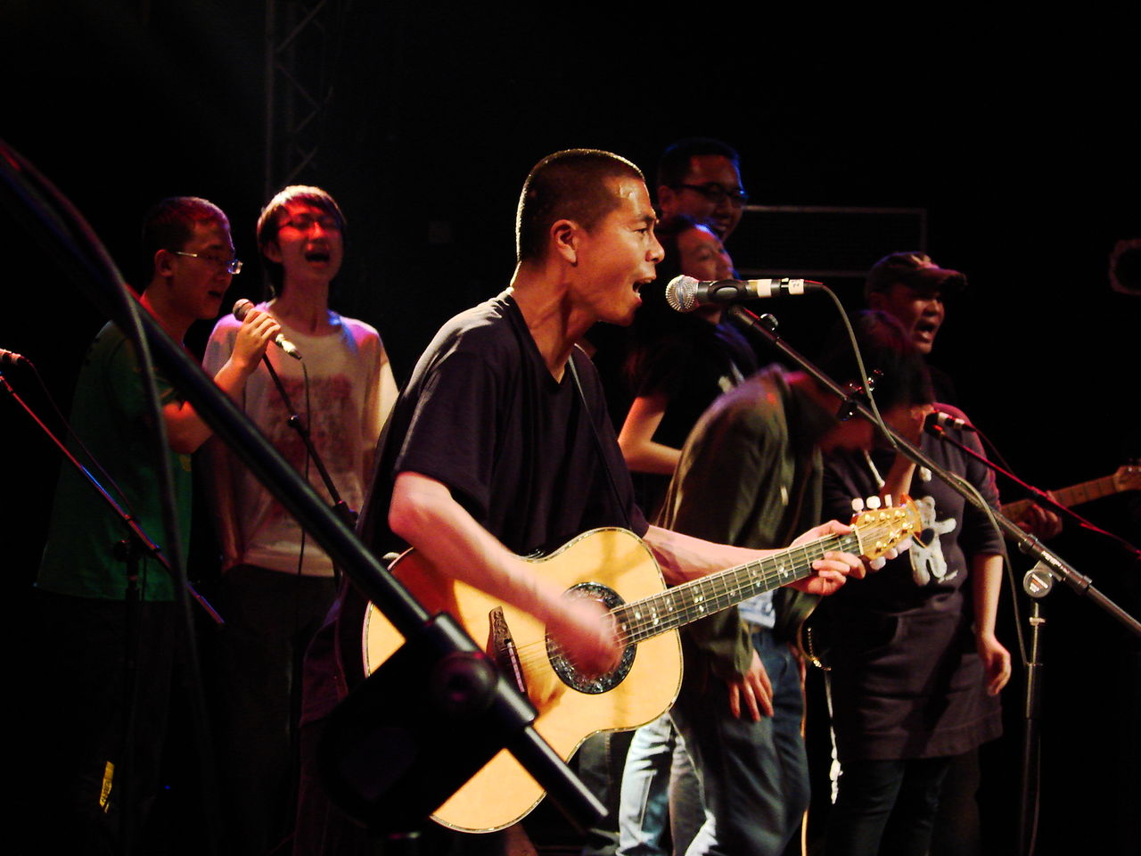 内地摇滚歌手, a target="_blank" href="/item/苏阳乐队/6026994"