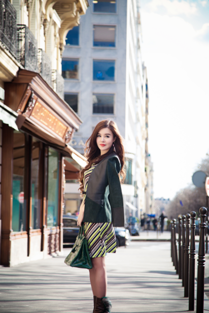  p>于文红,辽宁人,香港虞美人国际集团创始人.