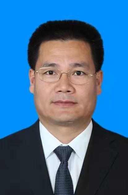  /p> p>现任内蒙古自治区巴林右旗委常委,旗委政法委书记. /p>