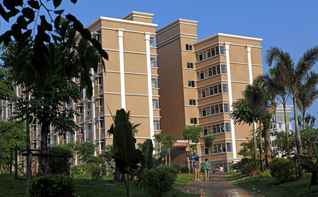 海口经济学院-世纪华都影视学院