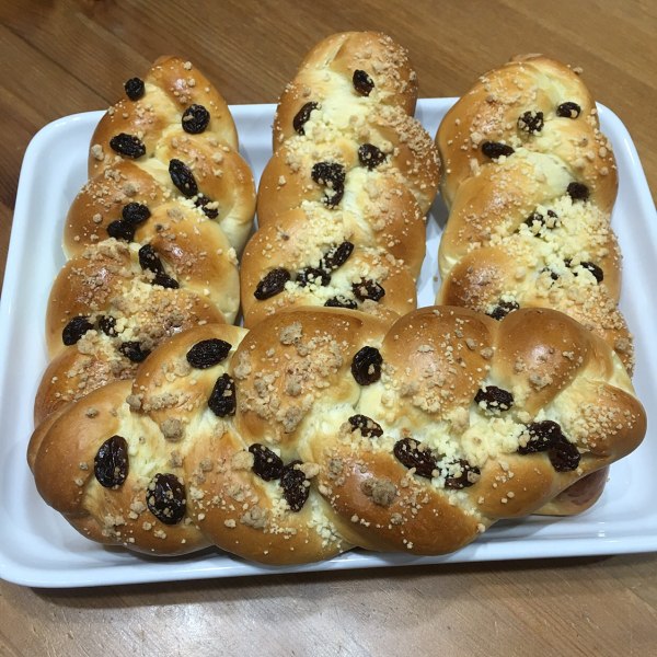 葡萄辫子面包