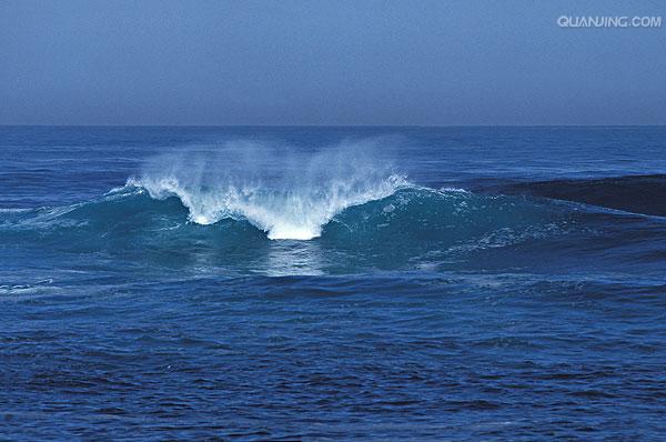 p>太平洋(pacific ocean)是世界上最大,最深,边缘海和岛屿最多的大洋