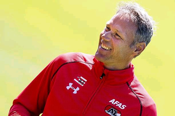  p>马尔科·范巴斯滕(marco van basten),1964年10月31日出生于荷兰 a