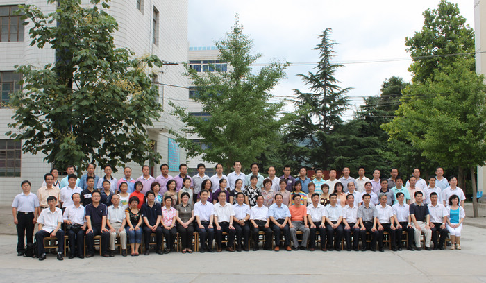 党员领导干部和理论干部的学校,经过多年的发展,它融中共天水市委党校