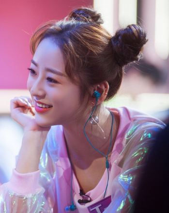 丁一一（中国内地女演员）_百度百科