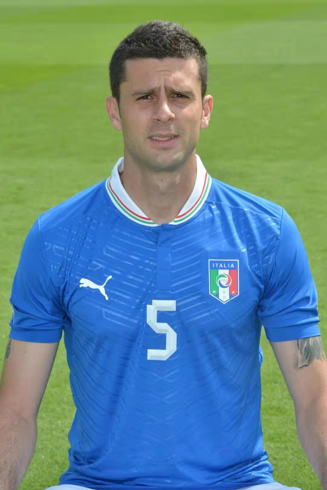 data-lemmaid="3310824">圣贝尔纳多-杜坎普 /a>,拥有巴西/意大利双重