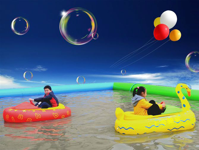  p data-id="gnwpzw5v11">儿童碰碰船采用注塑船体,外围包裹充气气囊