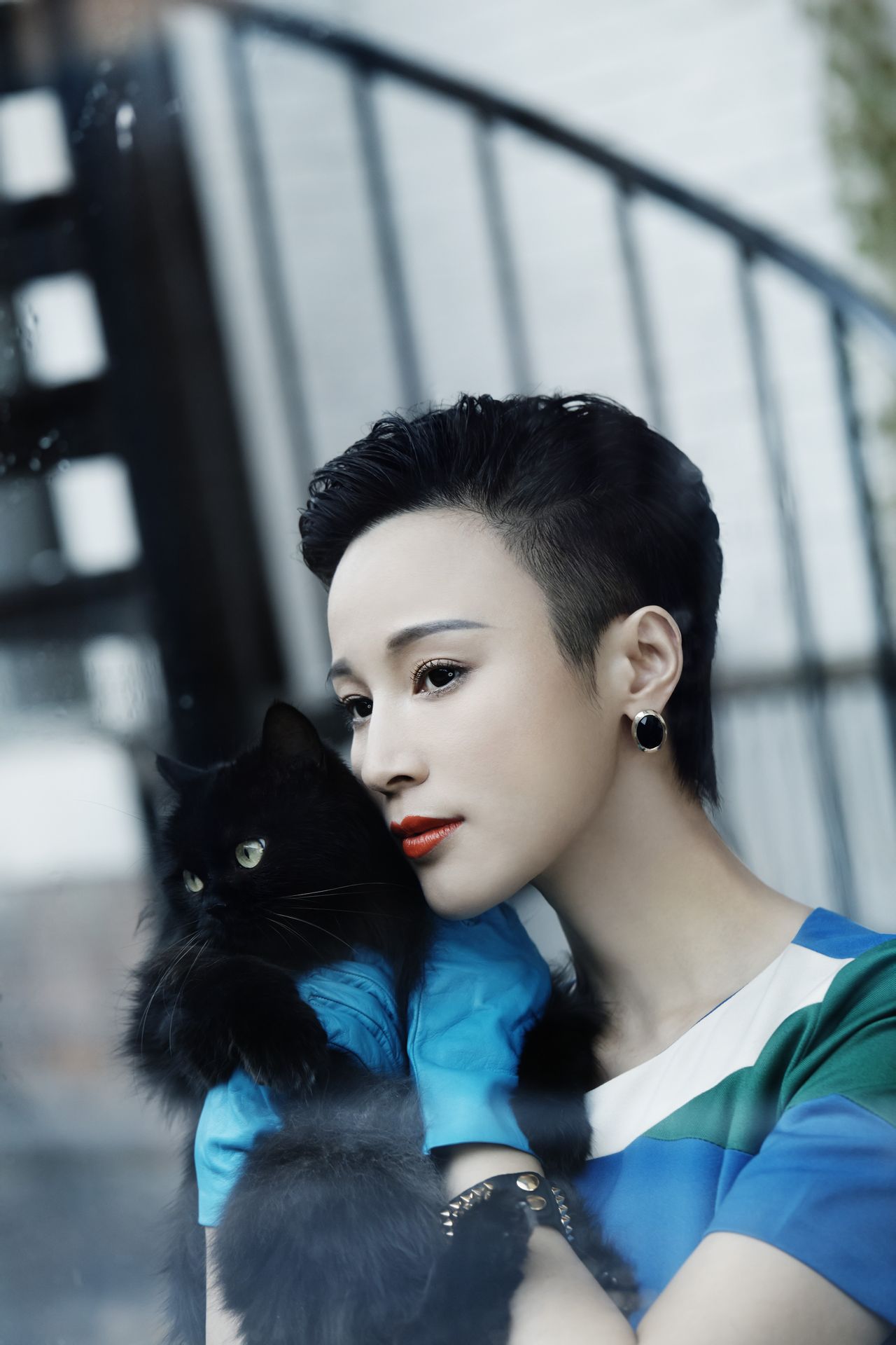  p>石筱群(shi xiao qun),原名石小群,1980年12月24日出生于浙江省