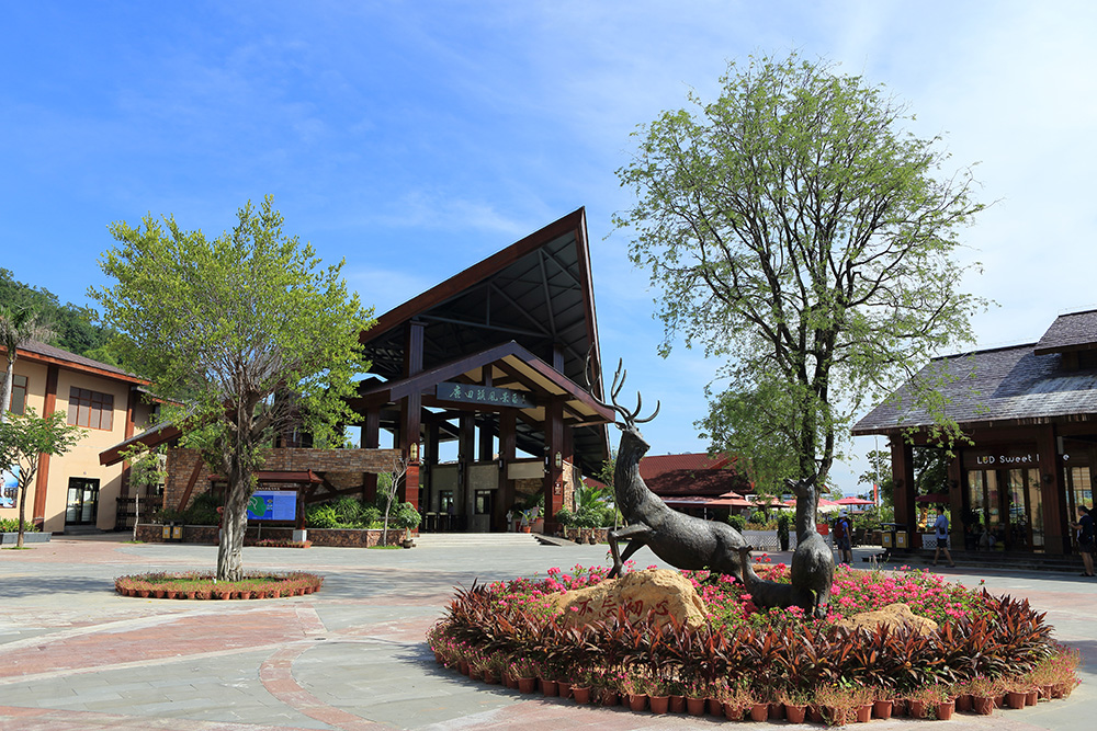 三亚鹿回头风景区