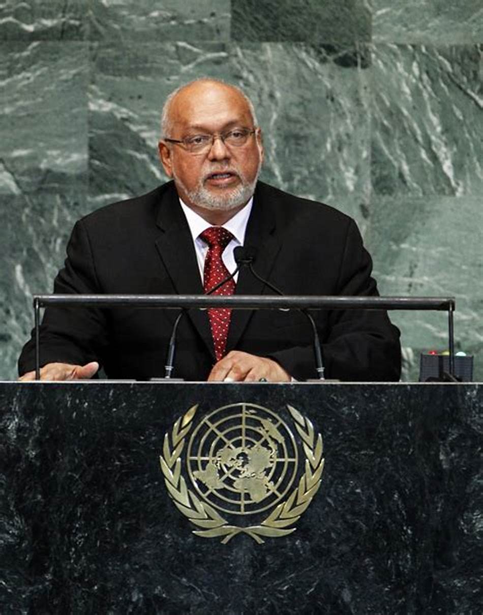 唐纳德·拉莫塔尔, a target="_blank" href="/item/圭亚那/424322"