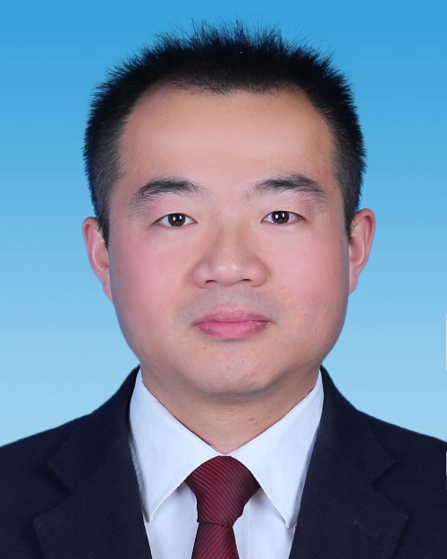  /p> p data-id="tigaxgu3ytdg">现任山东省济宁市泗水县人民政府副