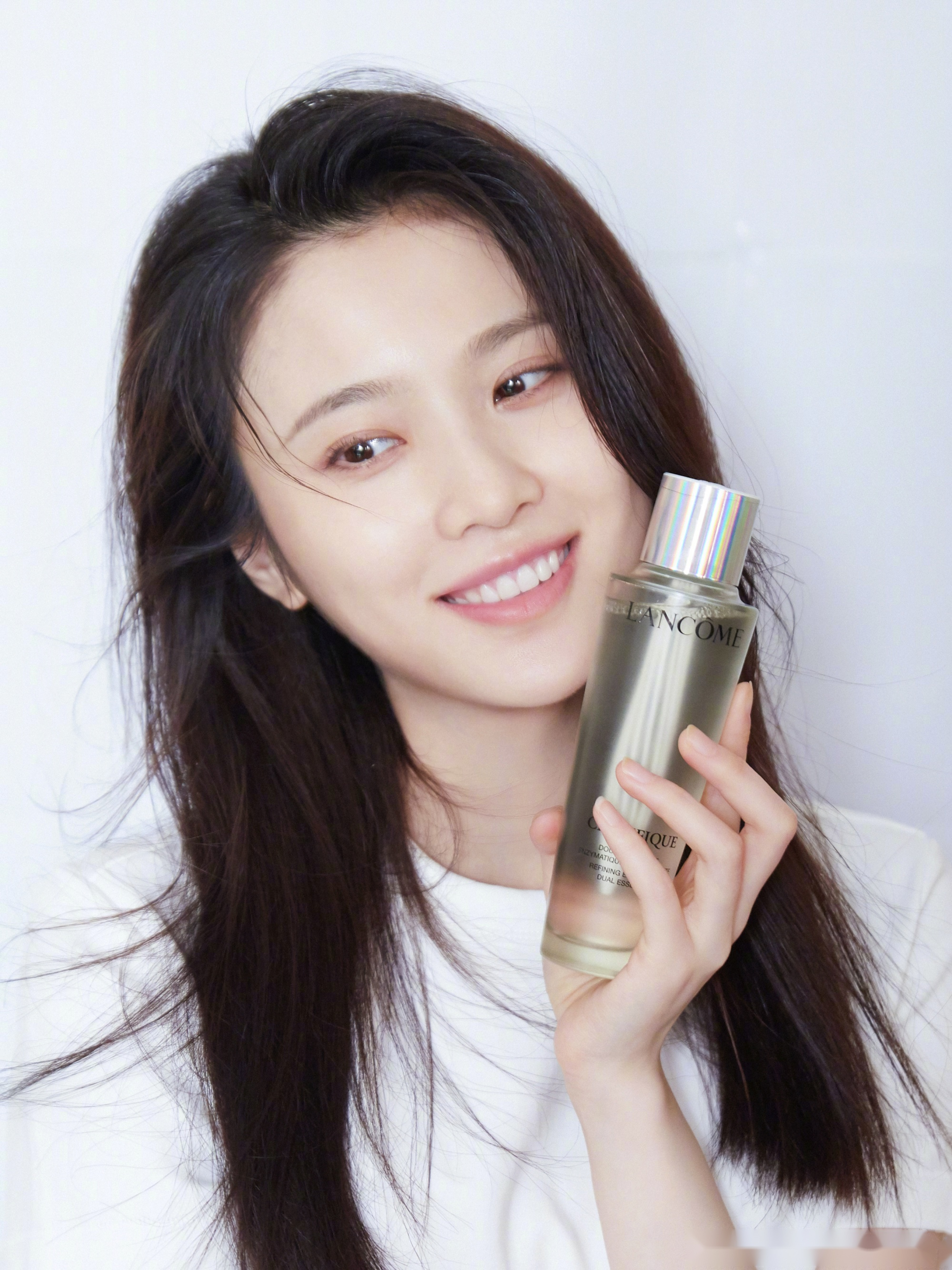  p>张慧雯,1993年9月13日出生于江西省鹰潭市,中国内地影视女演员