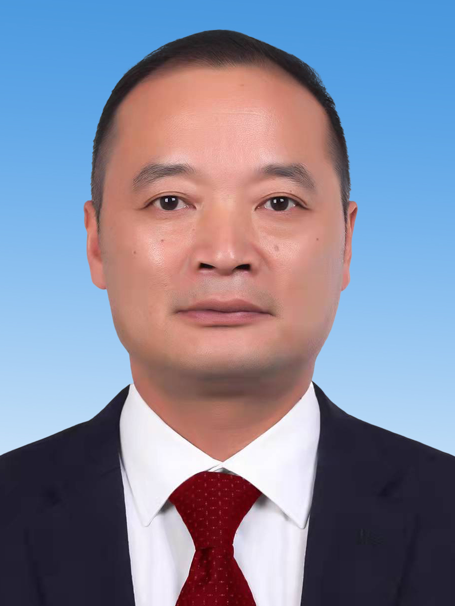 王新宇