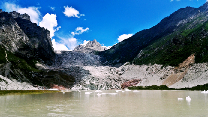 > sup data-ctrid="svingkcwzozh">4 /sup>位于索县东南部的荣布镇3村