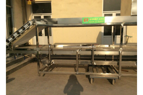  p>全自动腐竹机是一种生产腐竹的自动化设备. /p>