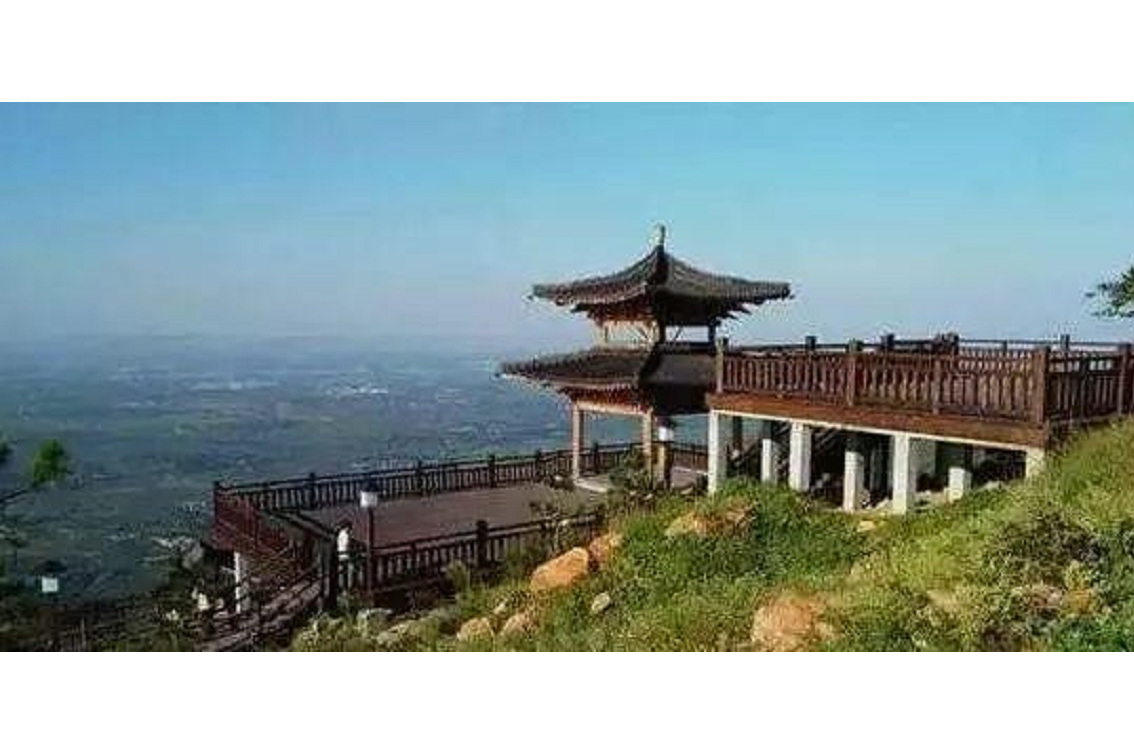  p data-id="gn34ftilxv">香鹿山省级森林公园是宜阳县城北城区境内