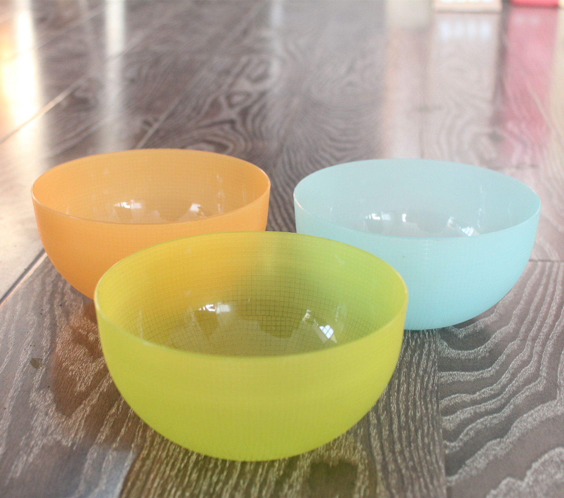  p>本塑料碗是指利用食用级pp材料制作的无毒无害的碗,它可以放入微波