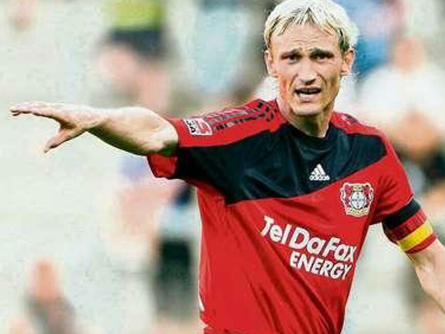  p>萨米·海皮亚(sami hyypia),1973年10月7日出生于芬兰波尔沃,芬兰 