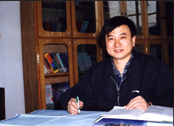  p>李天, a target="_blank" href="/item/郑