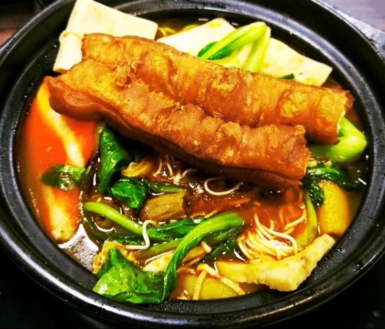 砂锅麻辣烫