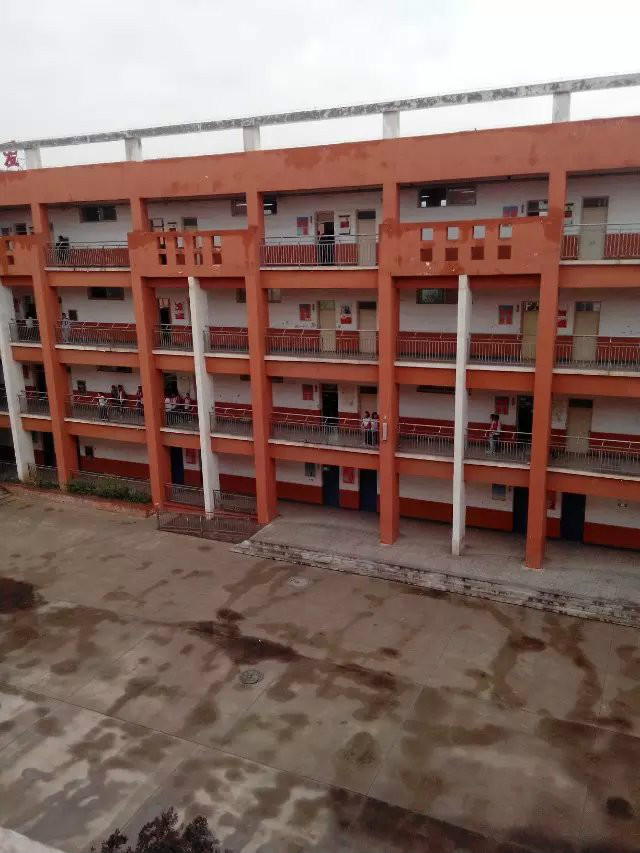 闻喜县实验二中