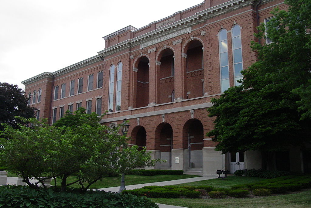 北爱荷华大学