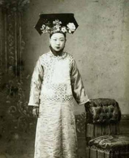 target="_blank" href="/item/固伦和孝公主">固伦和孝公主 /a>,乾隆