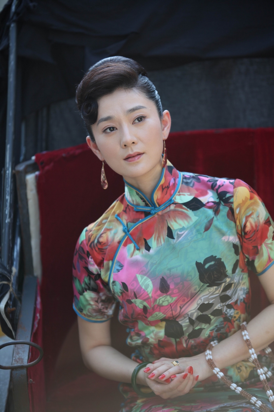 马以,出生于北京,八一电影制片厂演员,毕业于解放军艺术学院,获