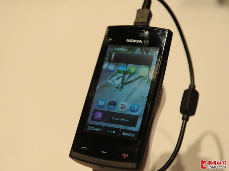  p>诺基亚500是诺基亚公司于2011年8月1日发布的智能手机,该机搭载