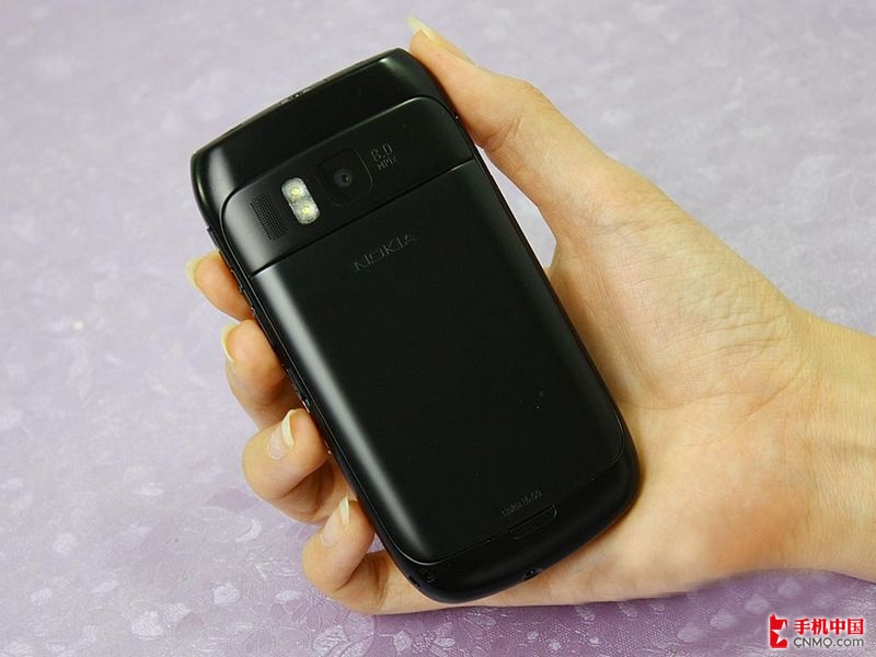  p>诺基亚一款于2011年上市的经典全键盘手机.