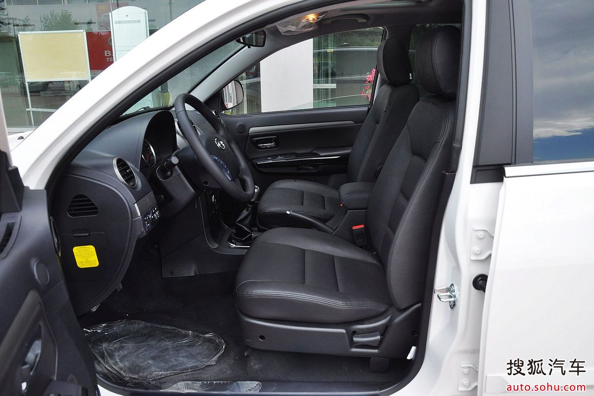哈弗h3很好的继承了suv车型空间大,越野能力强的特点,同时将舒适性更