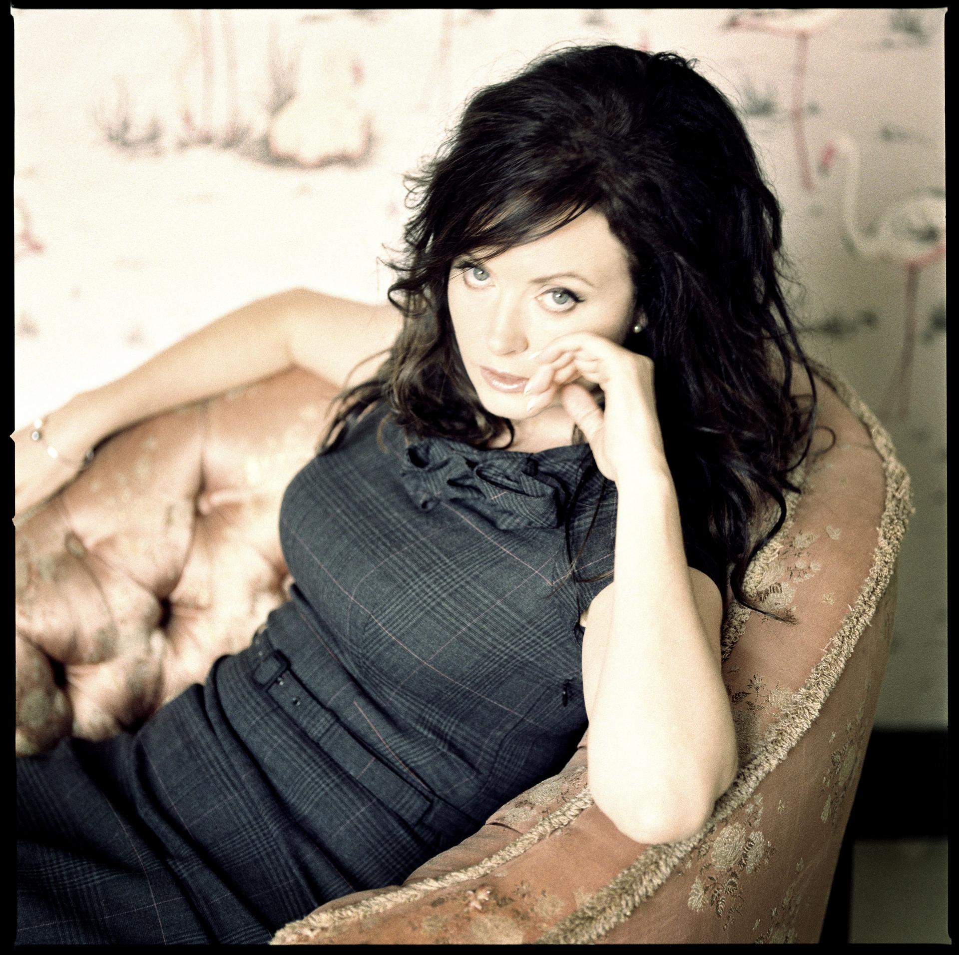  p>莎拉·布莱曼(sarah brightman),1960年8月14日出生于英国伯肯斯特