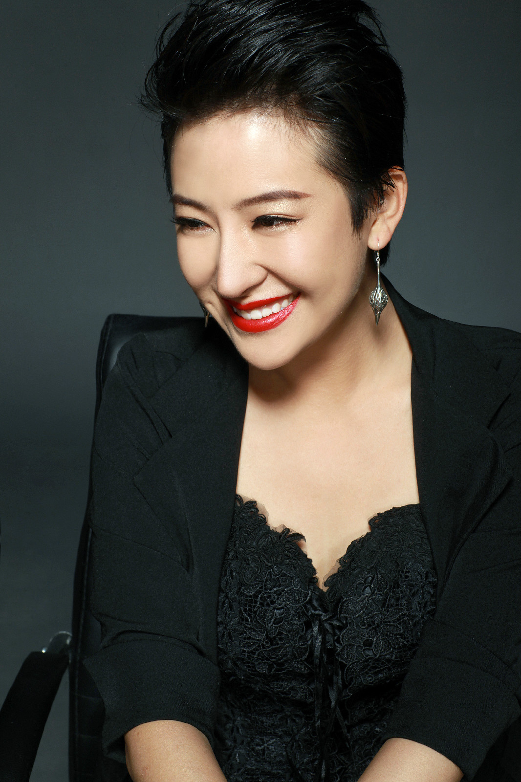  p>郭柯彤(crystal),1987年10月10日生于江苏 a href="#" data-lemma