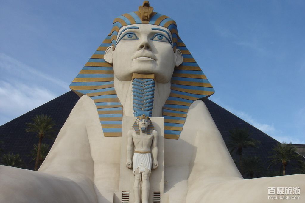 baow">狮身人面像,位于 a target="_blank" href="/item/埃及/158267"