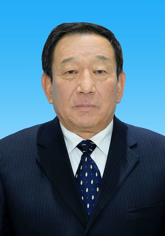 杨明