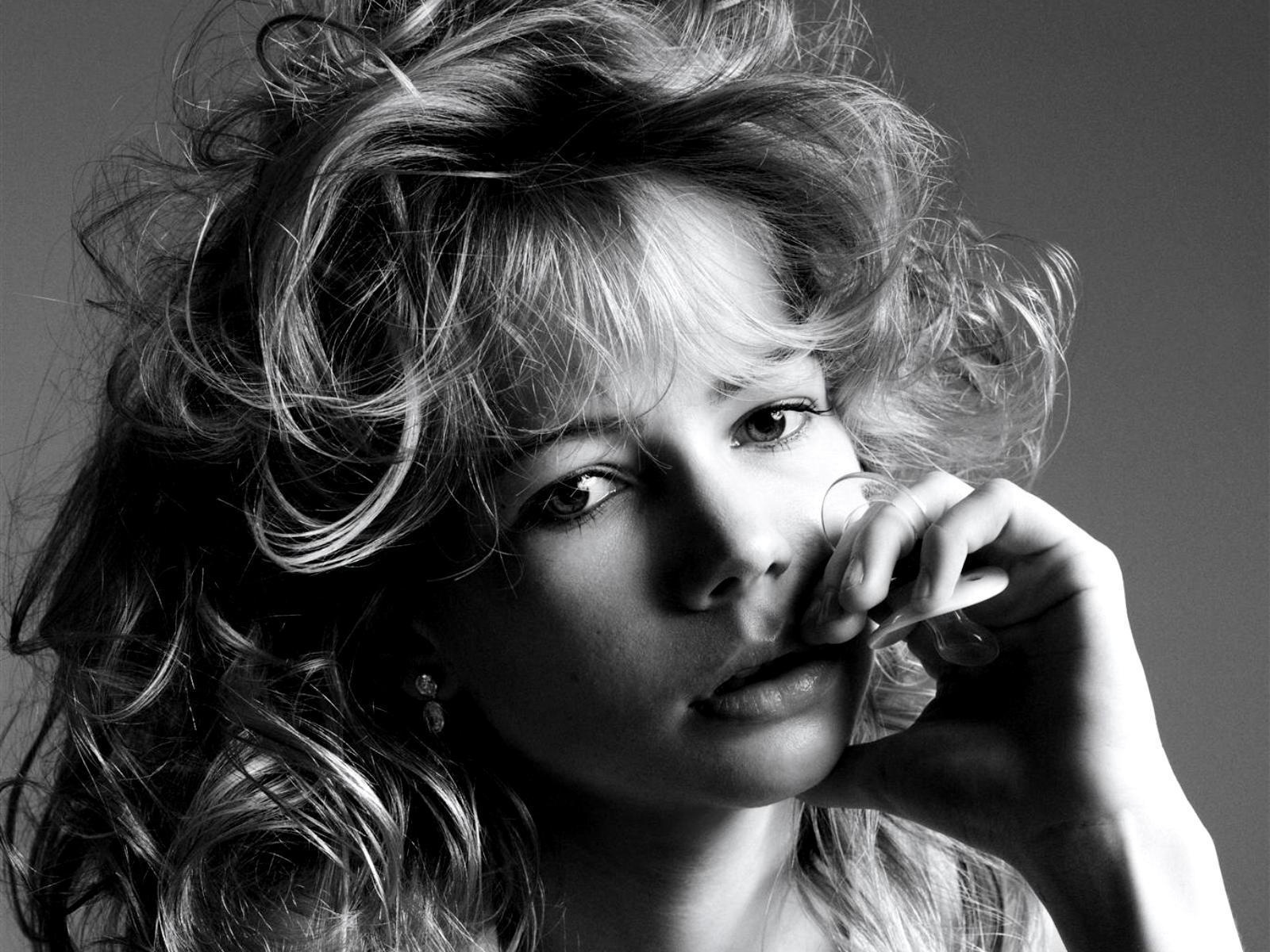  p>米歇尔·威廉姆斯(michelle williams),1980年9月9日出生于美国