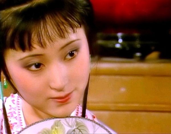 红楼梦十大未解之谜，两百多年来始终无定论！_百科TA说
