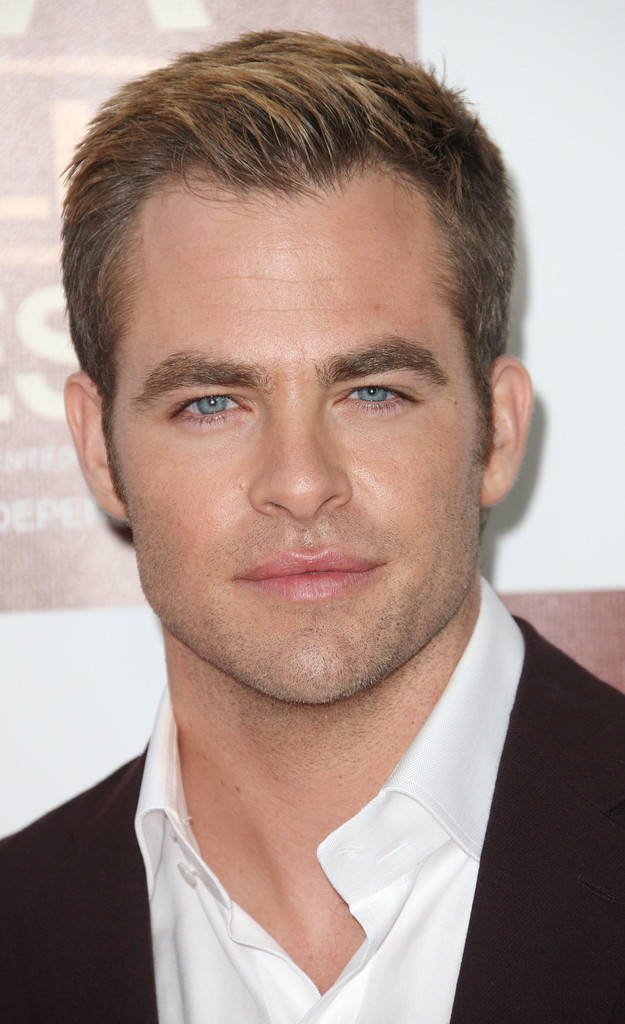  p>克里斯·派恩 (chris pine),1980年8月26日出生于美国 a target="