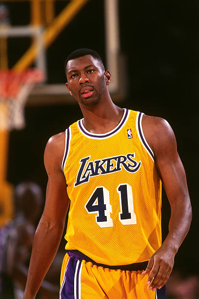  p>埃尔登·坎贝尔(elden campbell),1968年7月23日出生于美国 a href