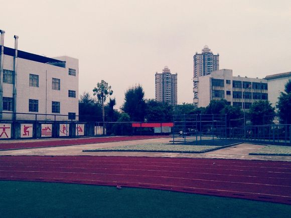 河源市源城区东埔中学