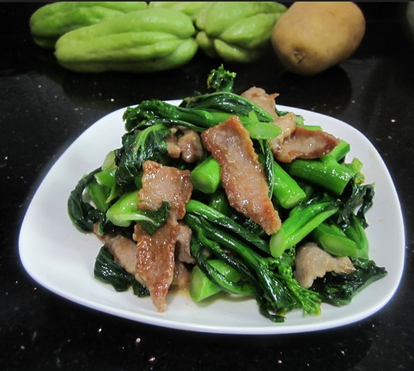 菜心炒肉片