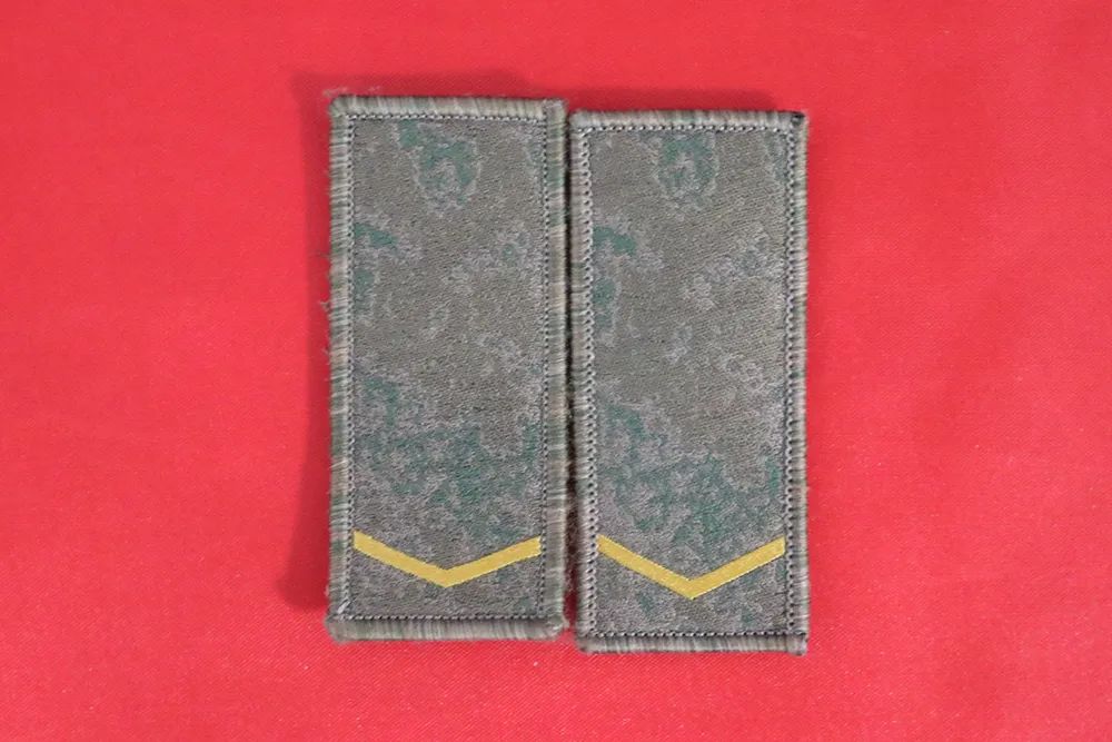  p data-id="go04orwx7n">列兵, a target="_blank" href="/item/军衔