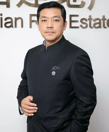  p>徐洪涛,济南四建( a target="_blank" href=