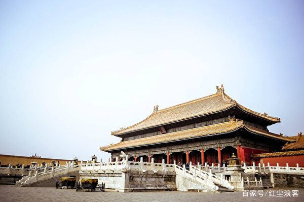“五脊六兽”为何会登上中国传统建筑的屋脊成为中国建筑的特色？_百科TA说