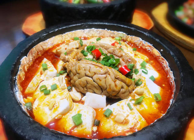 脑花炖豆腐