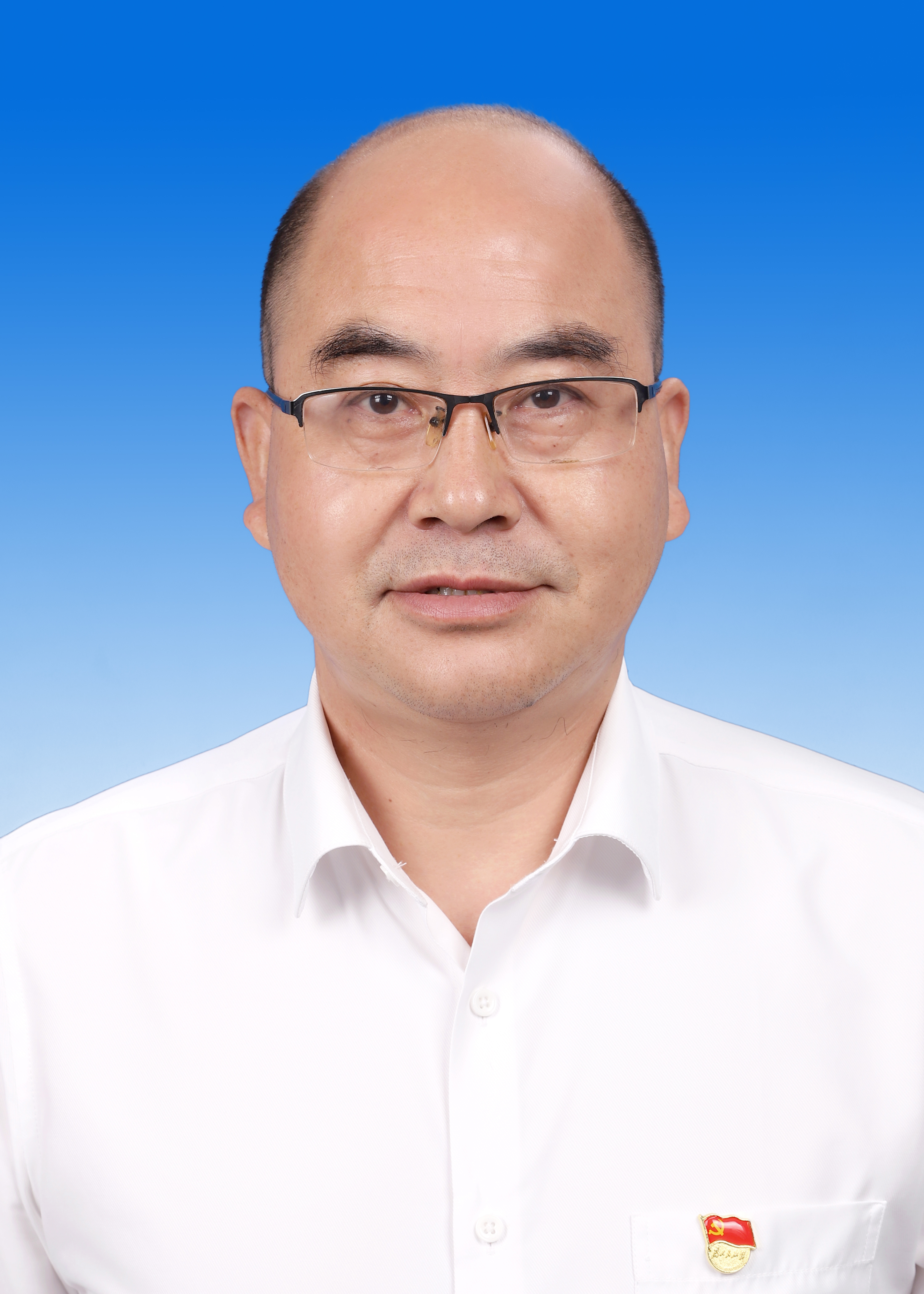  p>何昌忠,现任 a target="_blank" href="/item/湖北省/210064" data