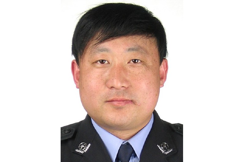  p>王营,男,汉族,1972年6月出生,山东省平原县人,中共党员,大学学历.