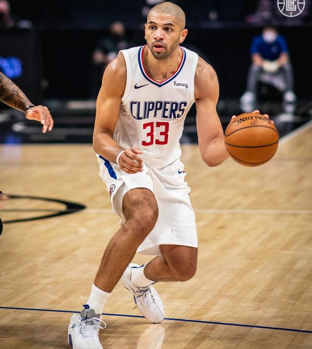 尼克拉斯-巴图姆