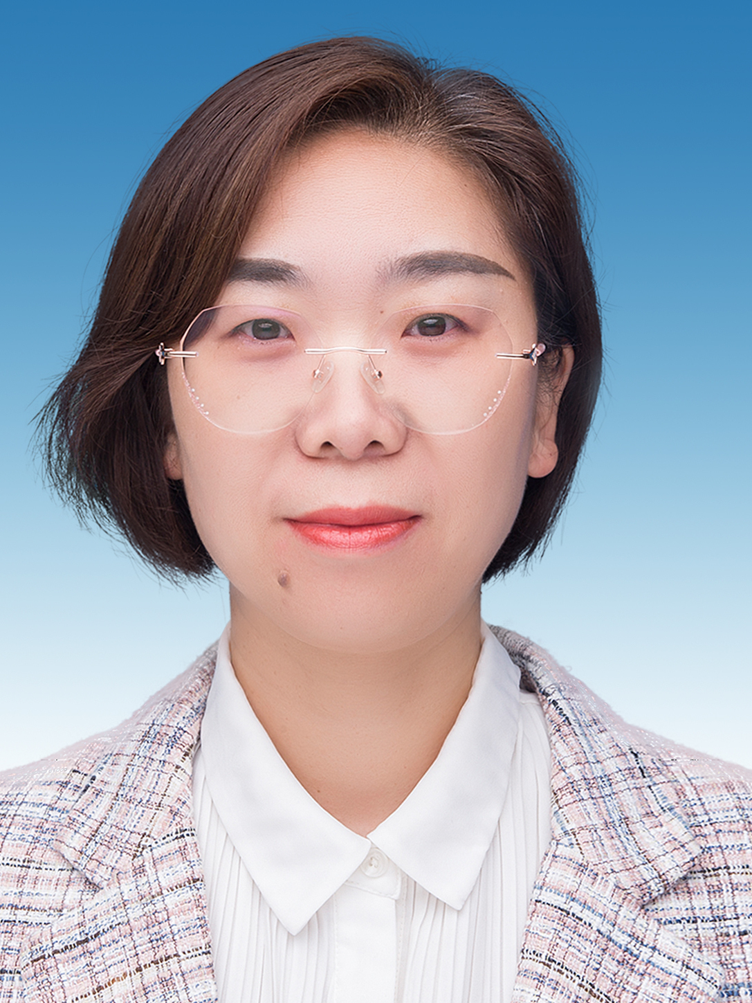 刘英,现任陕西省西安市阎良区应急管理局